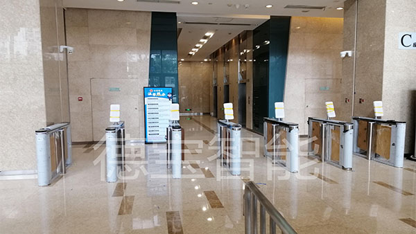 速通門(mén)知名品牌是哪個(gè)閘機(jī)廠家？