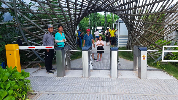 三桿式閘機是什么樣的？適合用在什么場所？