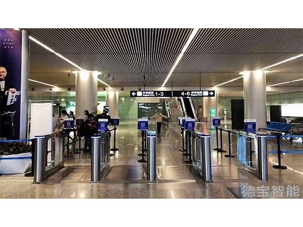 擺閘速通門是什么樣的？怎么區(qū)分？